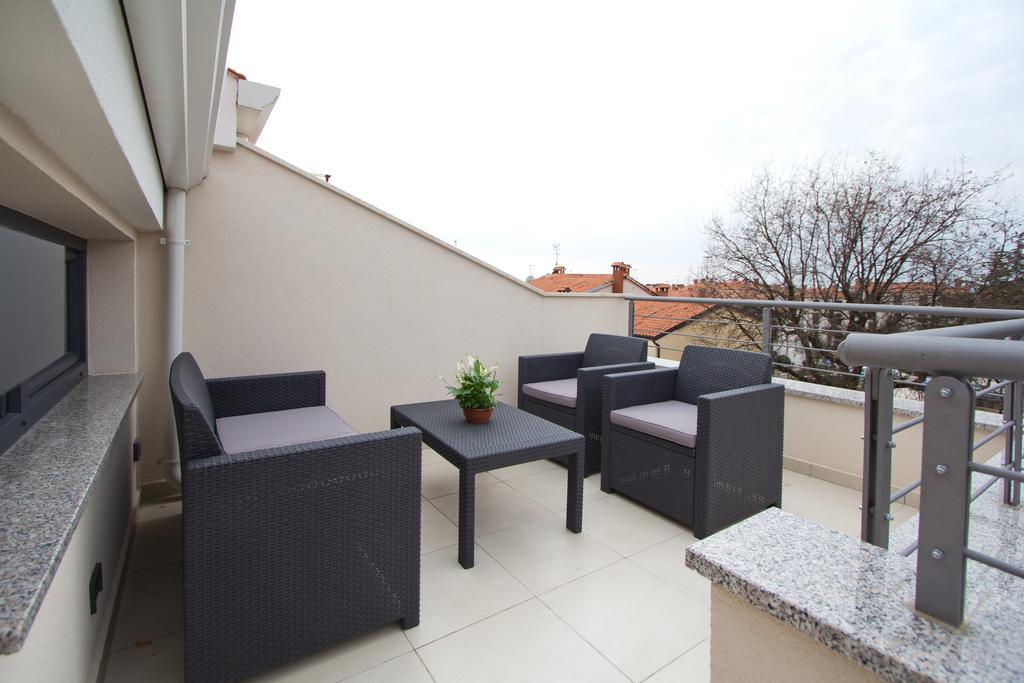 Apartments Adria Poreč Buitenkant foto